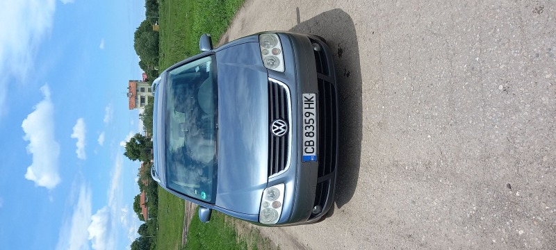 VW Touran, снимка 2 - Автомобили и джипове - 46416306