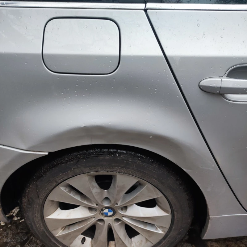 BMW 523, снимка 17 - Автомобили и джипове - 51949418