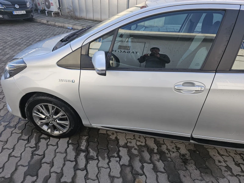 Toyota Yaris Спешно.Търся бърза продажба., снимка 12 - Автомобили и джипове - 48522247