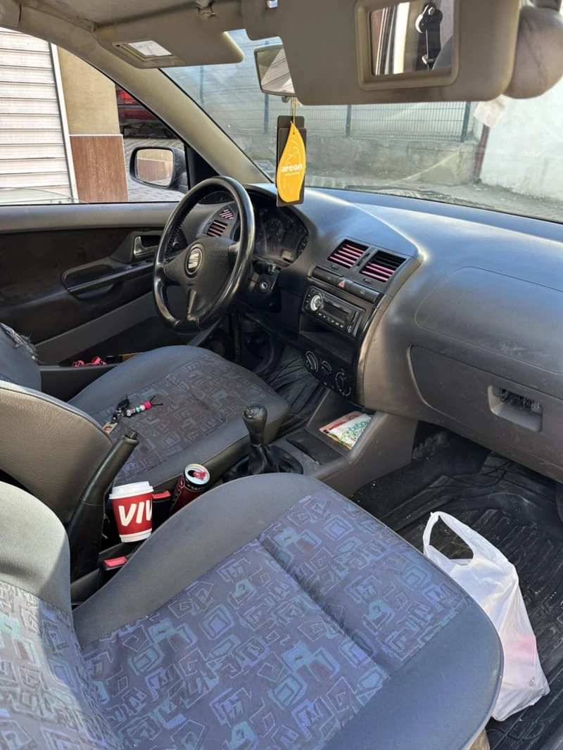 Seat Ibiza, снимка 6 - Автомобили и джипове - 49087067