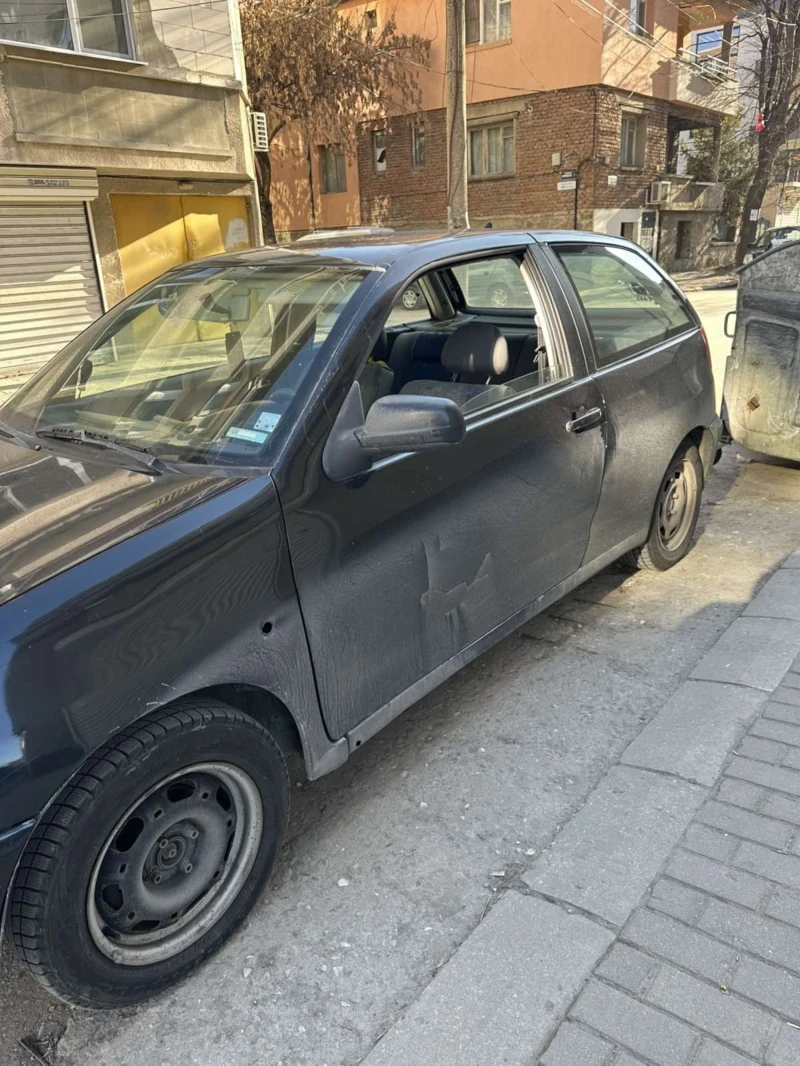 Seat Ibiza, снимка 4 - Автомобили и джипове - 49087067