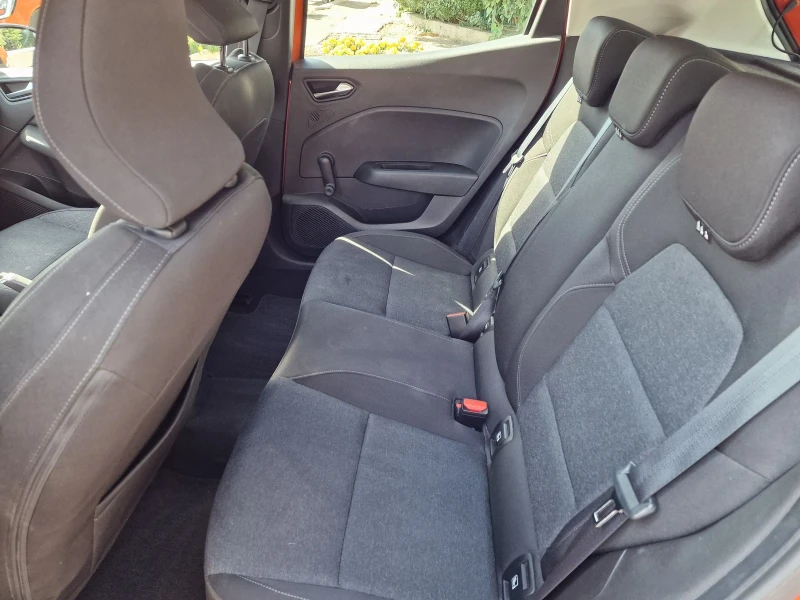 Renault Clio 1.0tce, снимка 12 - Автомобили и джипове - 52066792