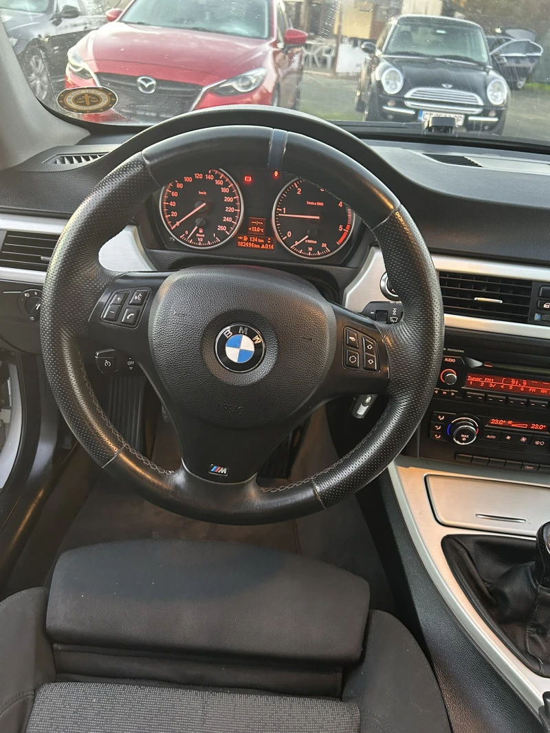 BMW 320 D Coupe / TOP , снимка 12 - Автомобили и джипове - 52404760