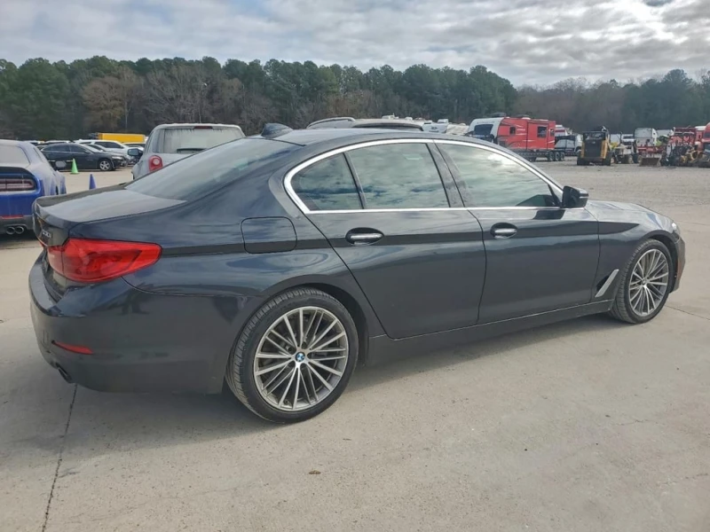 BMW 530 * I * CARFAX * , снимка 3 - Автомобили и джипове - 53166349