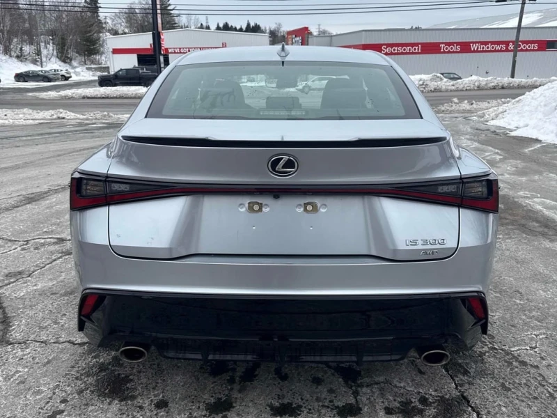 Lexus IS * 300 * CARFAX * БЕЗ ПЪРВОНАЧАЛНА ВНОСКА, снимка 4 - Автомобили и джипове - 53307899