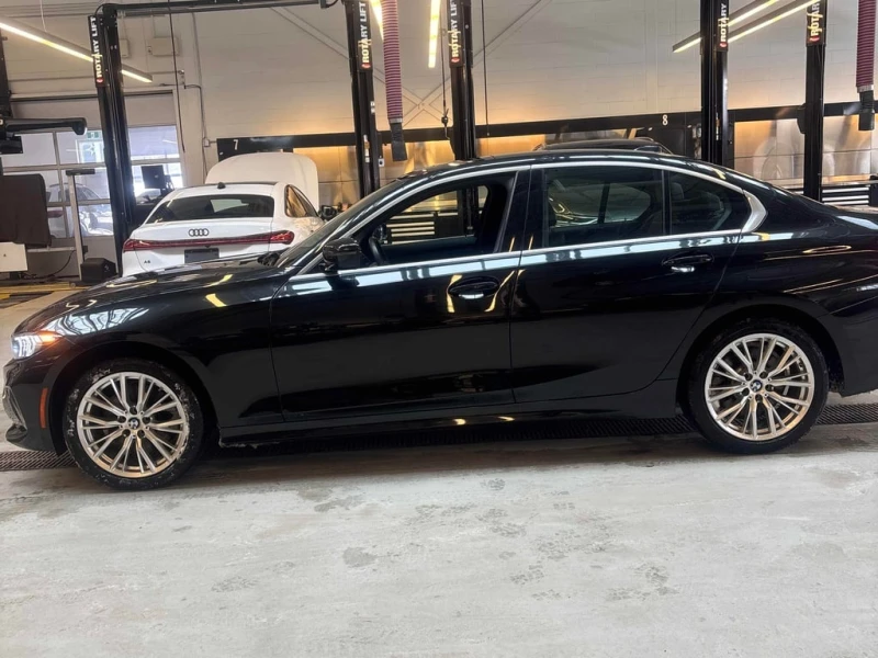 BMW 330 * xDrive * CARFAX * КАРПЛЕЙ * ПОДГРЕВИ, снимка 2 - Автомобили и джипове - 53344216