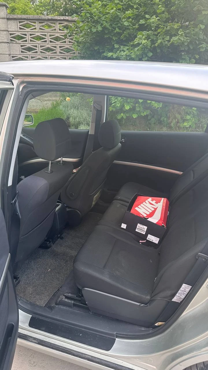 Toyota Corolla verso, снимка 4 - Автомобили и джипове - 54702986