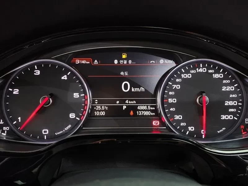 Audi A8 3.0 TDI Quattro, снимка 8 - Автомобили и джипове - 55096378
