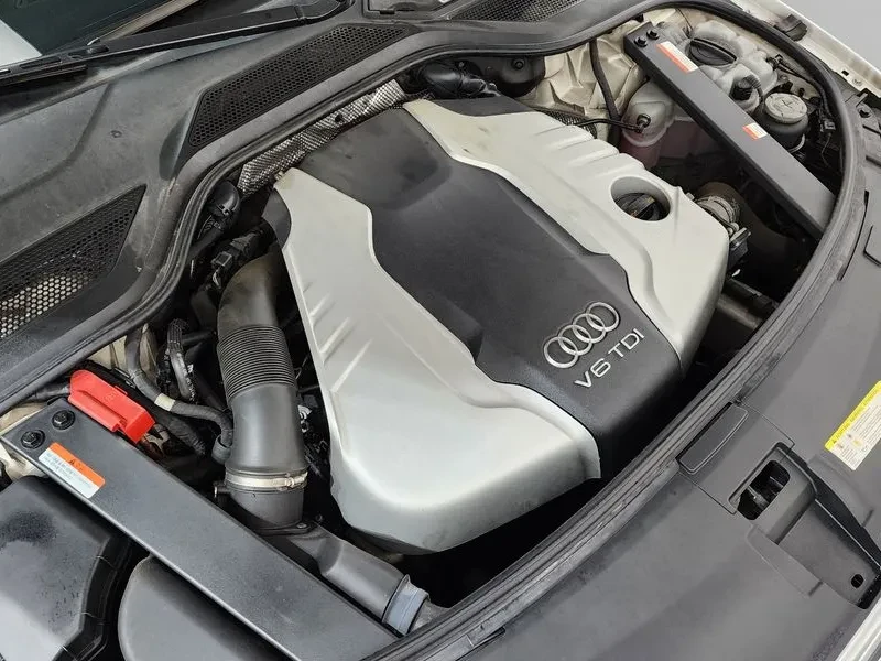 Audi A8 3.0 TDI Quattro, снимка 6 - Автомобили и джипове - 55096378
