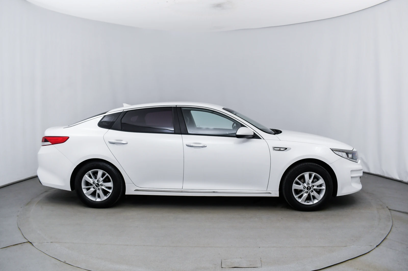 Kia K5 2.0 LPI - изображение 4