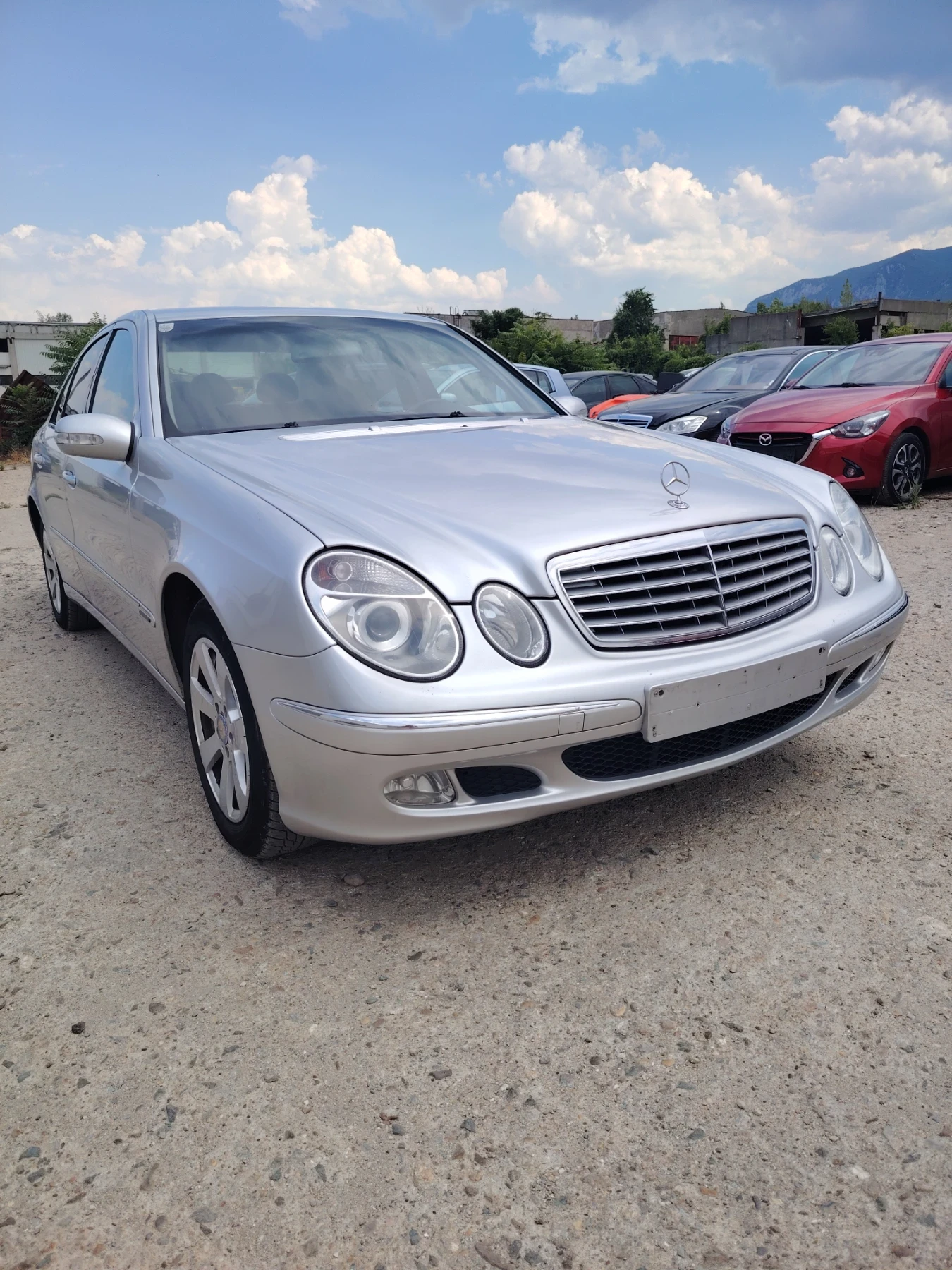 Mercedes-Benz E 220 ЕЛЕГАНС - изображение 6