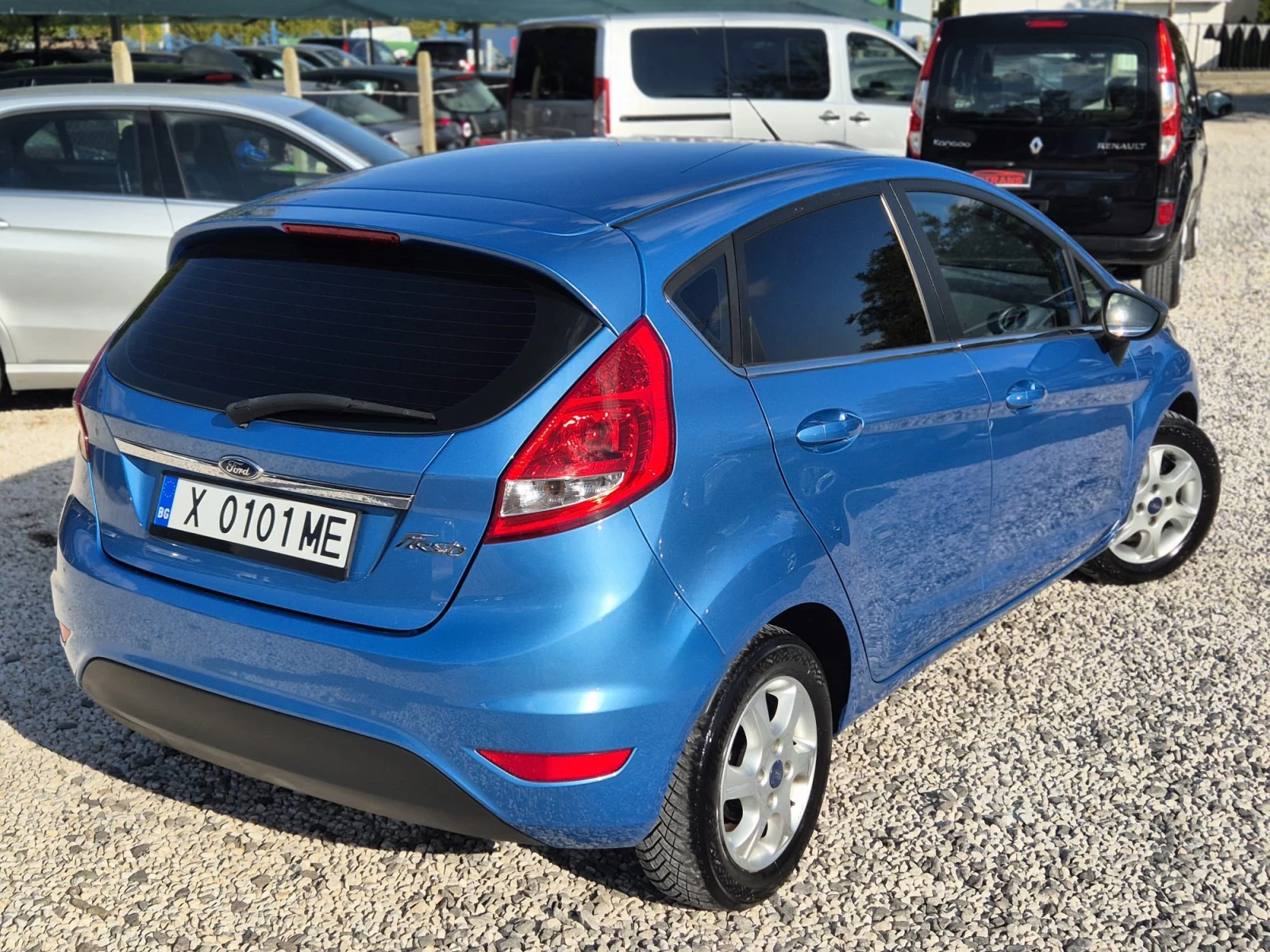 Ford Fiesta TITANIUM - изображение 6