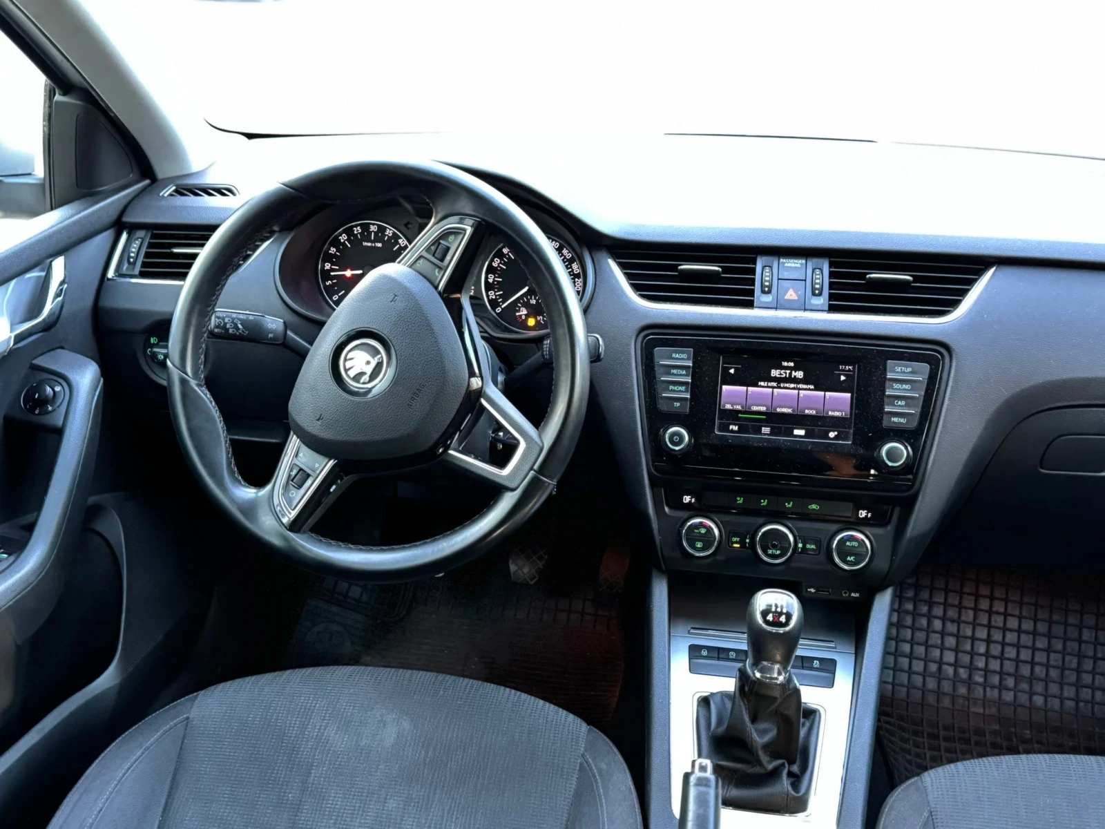 Skoda Octavia 2.0TDI 150KC 4X4 - изображение 7