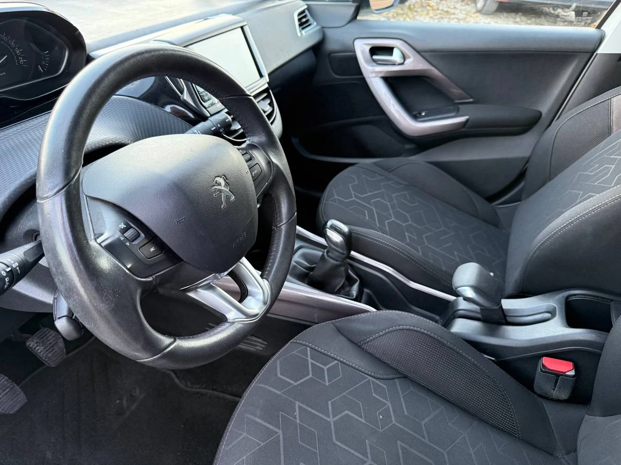 Peugeot 2008 1, 6 HDI-EURO 6 | Mobile.bg   9