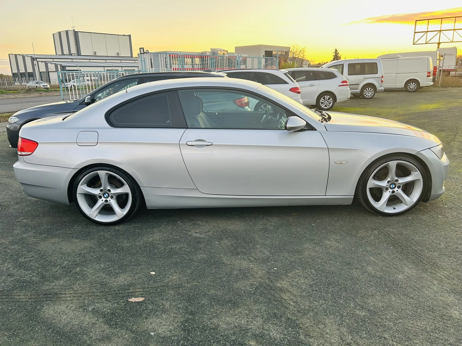 BMW 320 D Coupe / TOP  | Mobile.bg   6