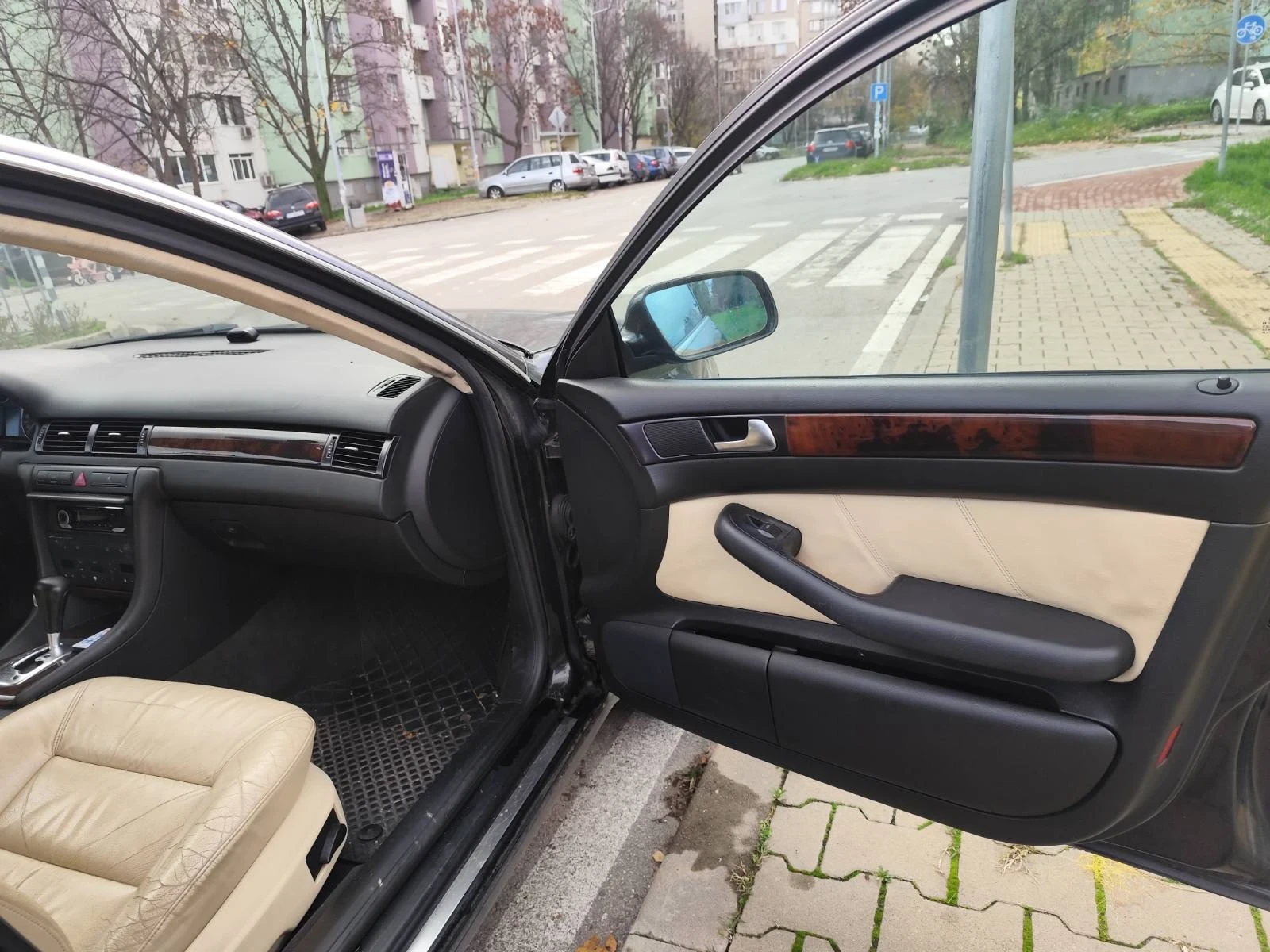 Audi A6 Комби - изображение 5