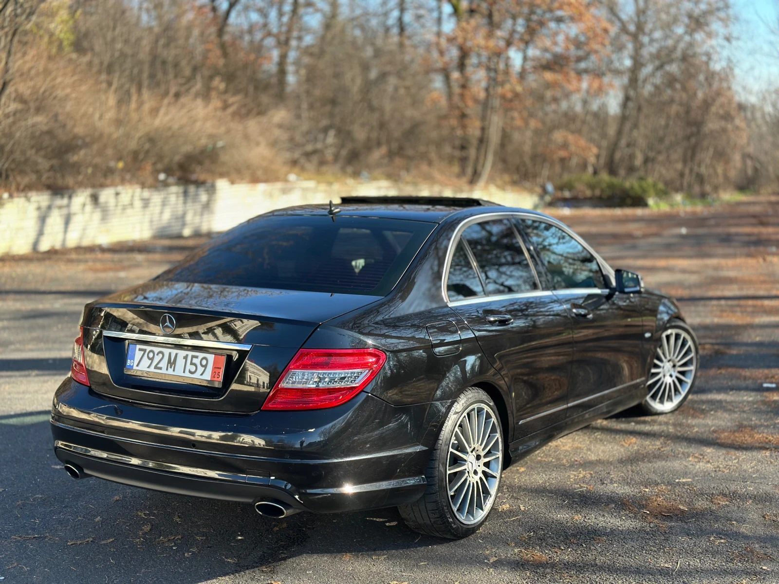 Mercedes-Benz C 350 AMG  - изображение 5