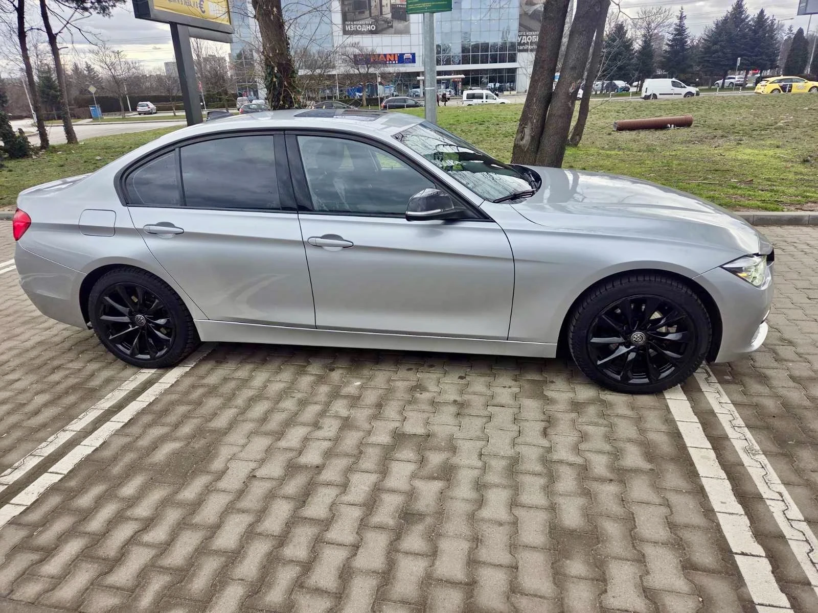 BMW 330 Xi  - изображение 3