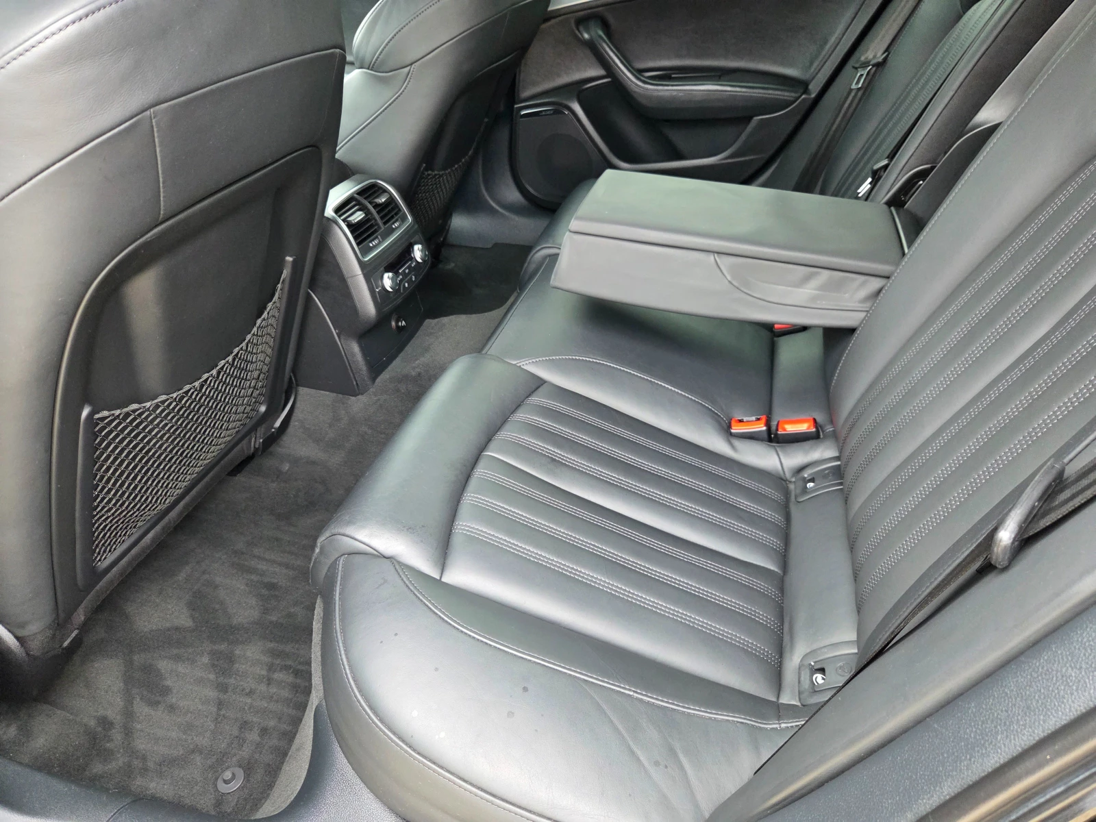 Audi A6 3.0 BITDI 313 k.c S-Line Matrix Швейцария, снимка 11 - Автомобили и джипове - 53242310