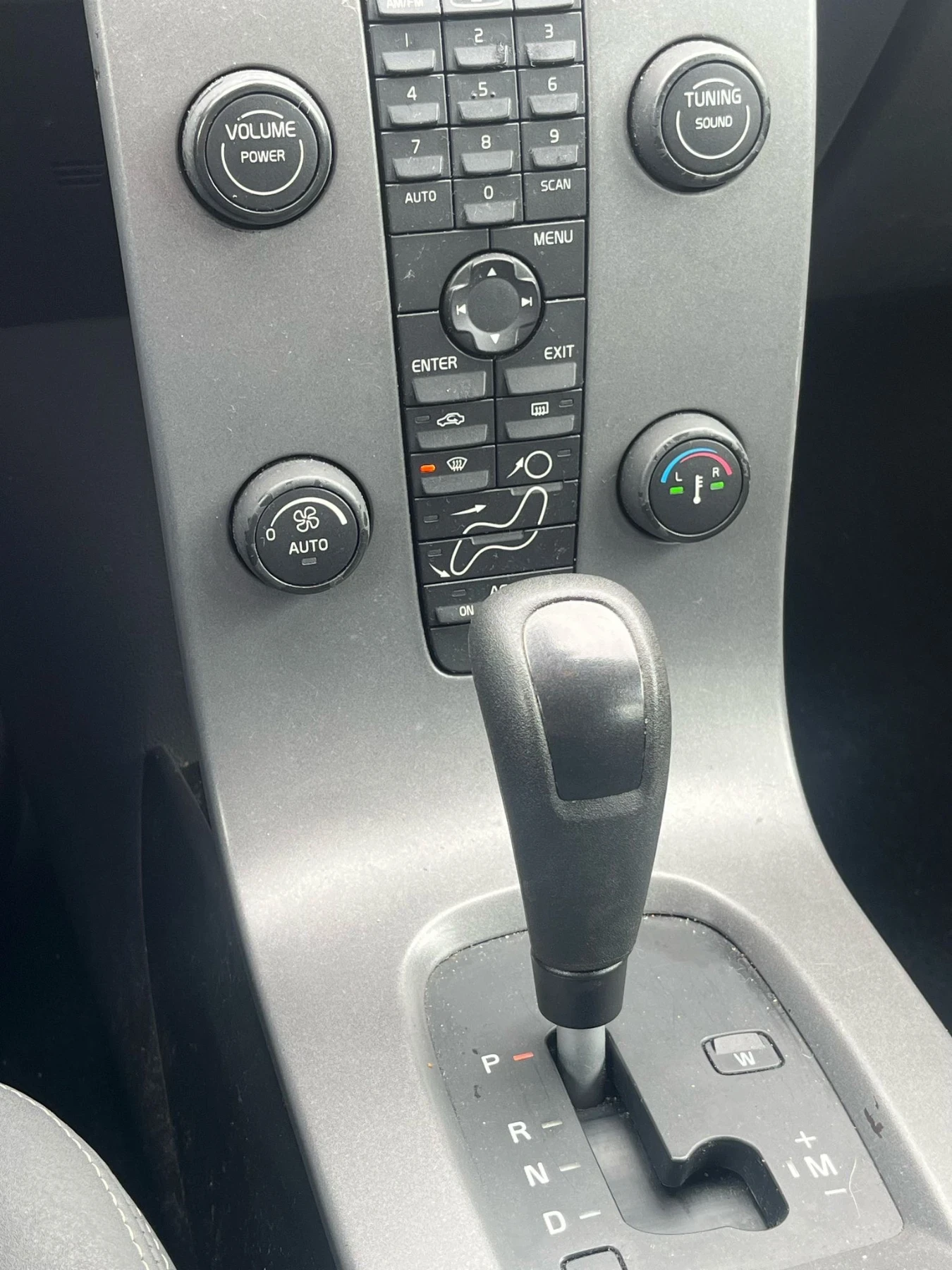 Volvo V50 2.4 i - изображение 8