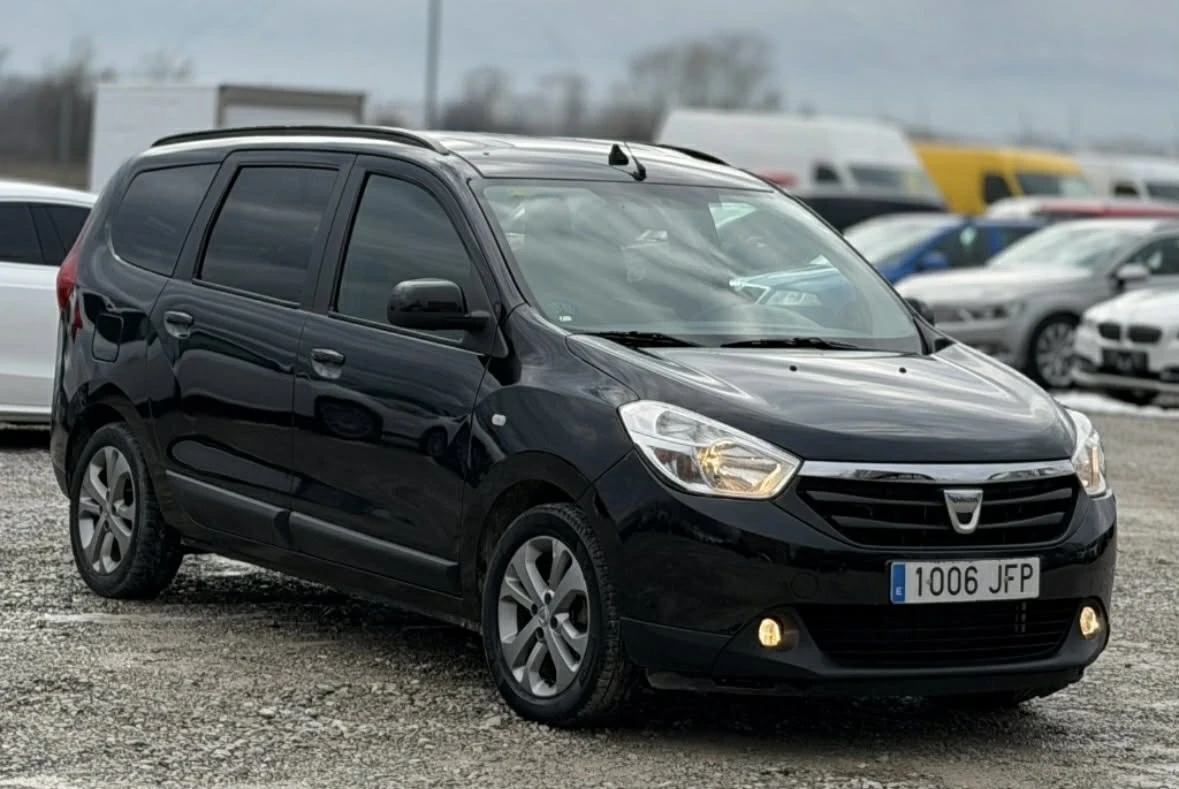 Dacia Lodgy 1.6i 82кс ГАЗ 2015г внос Испания, снимка 3 - Автомобили и джипове - 53761547