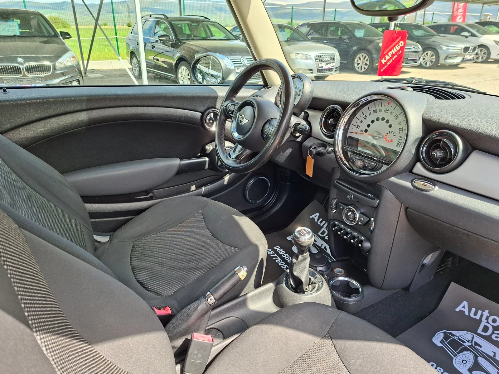 Mini One 1, 6i, снимка 10 - Автомобили и джипове - 54387832