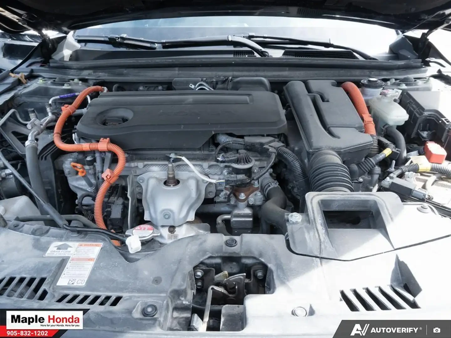 Honda Accord Hybrid Touring Leather Seats| Navigation| Heated S, снимка 6 - Автомобили и джипове - 54837866