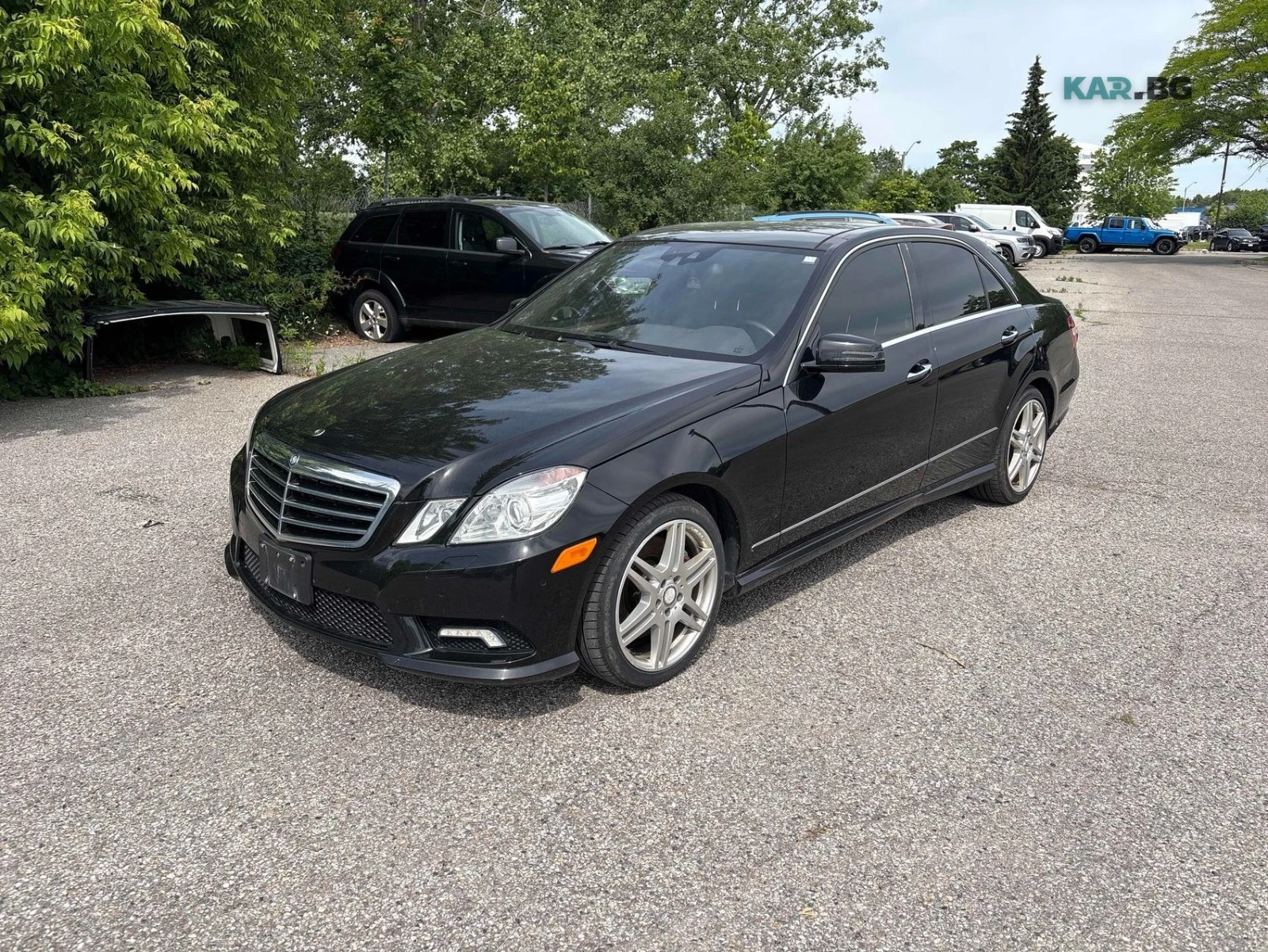 Mercedes-Benz E 500 4MATIC Автокредит Цена до България