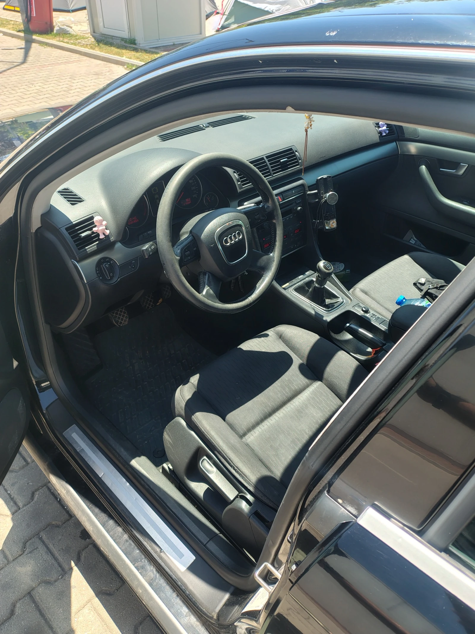 Audi A4 1.6, снимка 10 - Автомобили и джипове - 55093095
