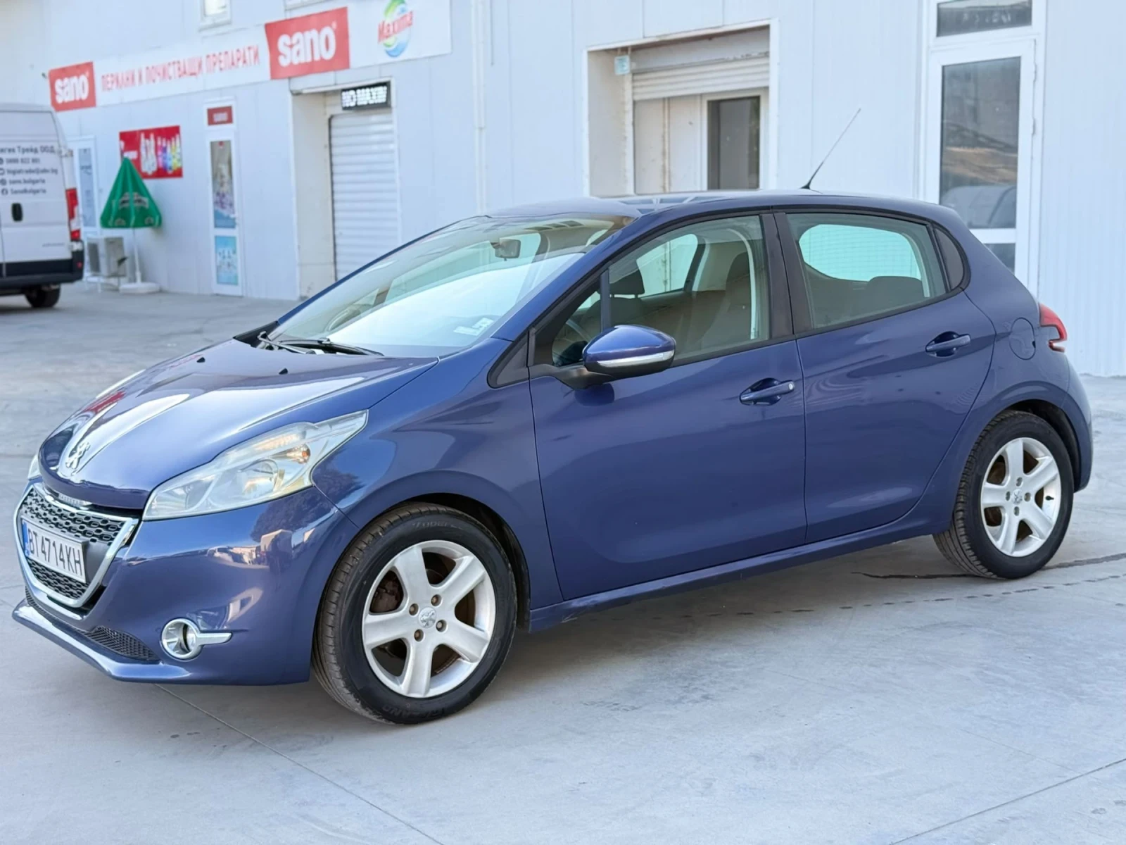 Peugeot 208 1.2/EURO5B/2013�./������ ���������/�NDROID/CARPLAY | Mobile.bg � ����������� 13