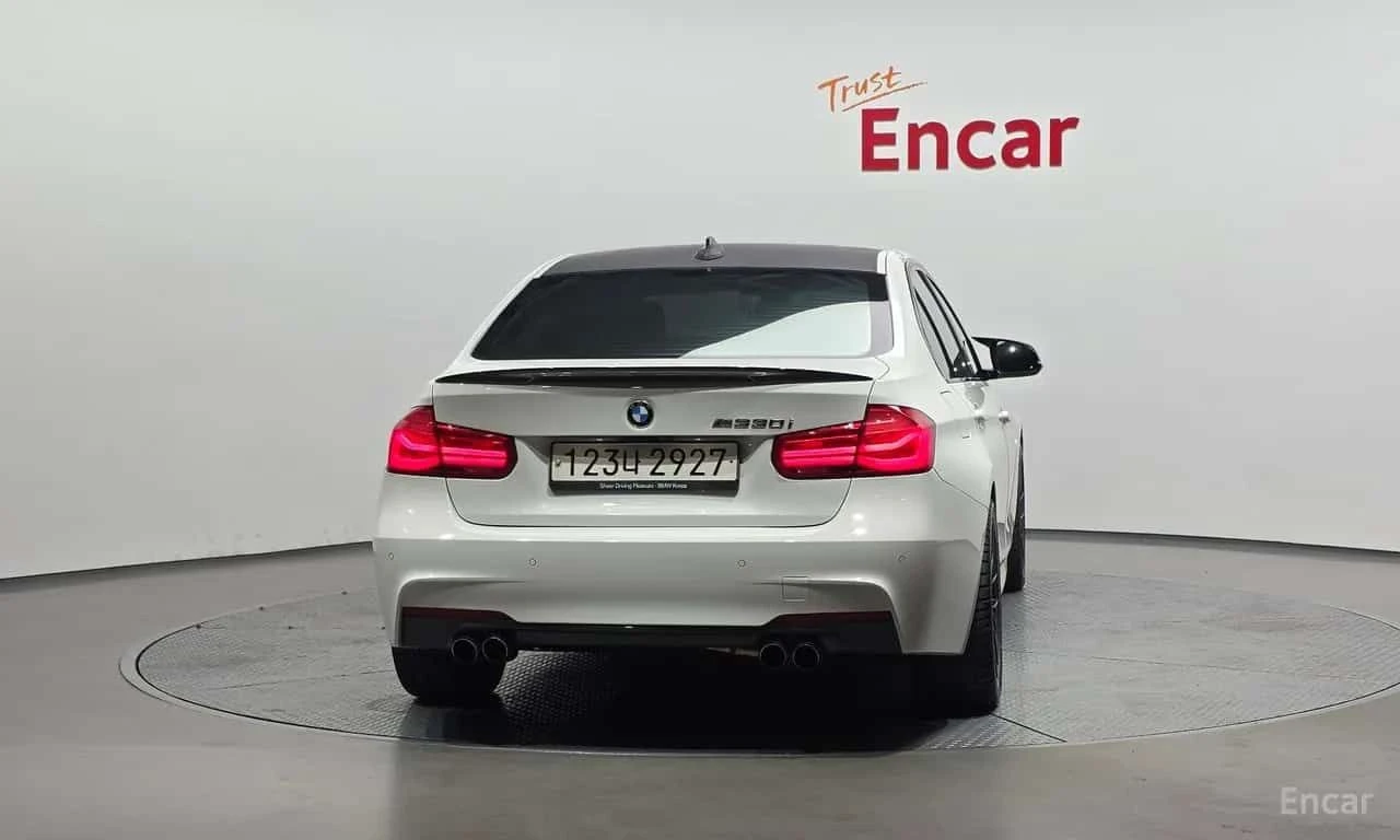 BMW 330 * 330i M Sport * ЦЕНА ДО БГ, снимка 4 - Автомобили и джипове - 55577922