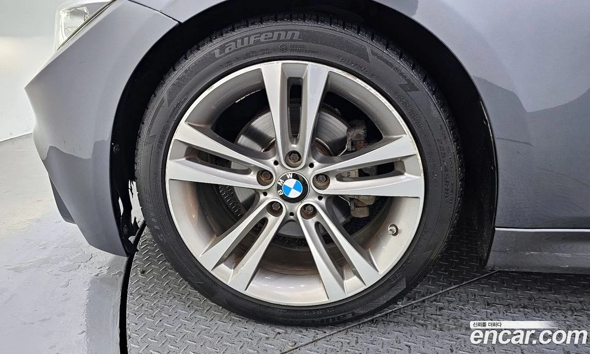 BMW 328 328i Sport, снимка 5 - Автомобили и джипове - 56156594