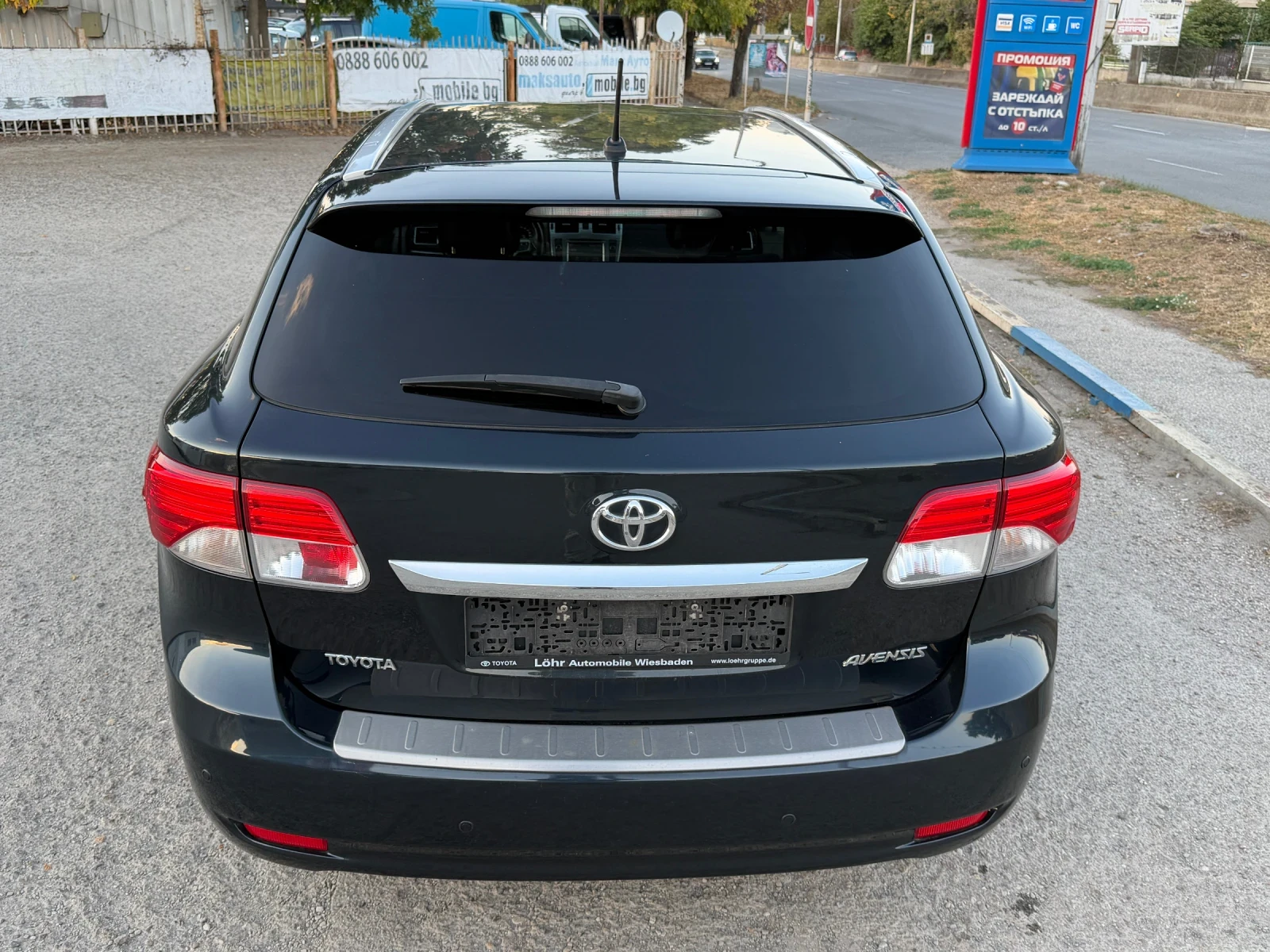 Toyota Avensis 1, 8-AUT-PANORAMA, снимка 3 - Автомобили и джипове - 56259268
