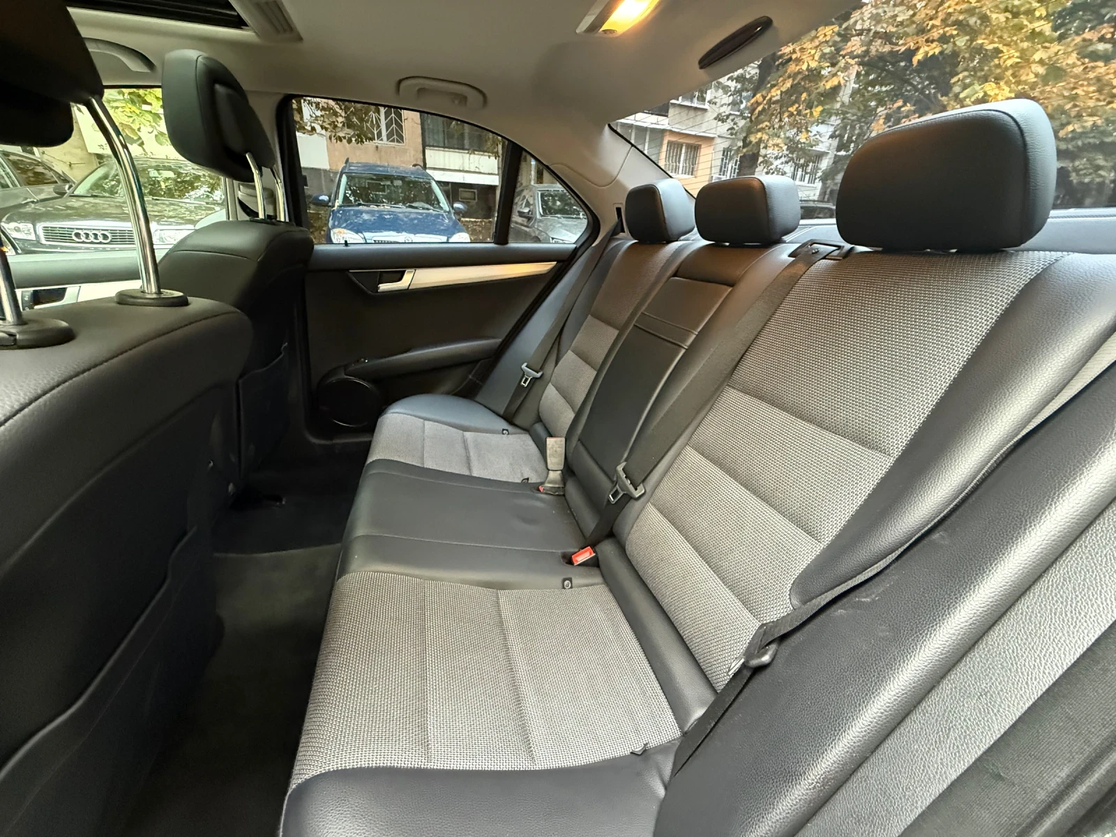 Mercedes-Benz C 200 CARVERTICAL ������| �������� | Blind Spot | AMG 18 | Mobile.bg � ����������� 16