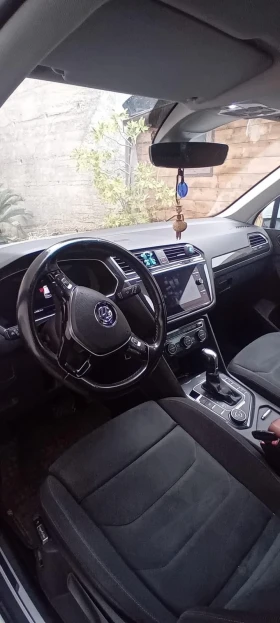 VW Tiguan 2.0 TDI SCR DSG 4MOTION Advanced BMT, снимка 12