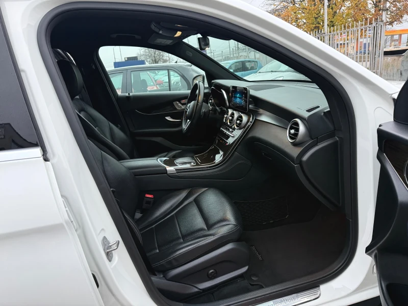 Mercedes-Benz GLC 300 Offroad* Facelift, снимка 9 - Автомобили и джипове - 52666609