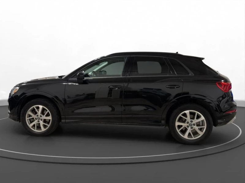 Audi Q3 * Komfort 45 TFSI quattro * CARFAX * БЕЗ ПЪРВОНАЧА, снимка 4 - Автомобили и джипове - 52959853