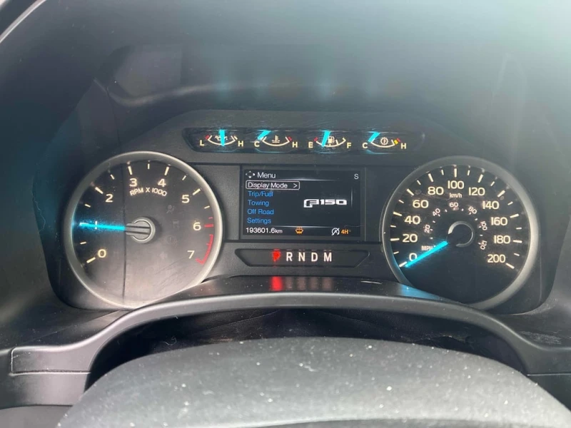 Ford F150 * 4WD SuperCrew Box * CARFAX * БЕЗ ПЪРВОНАЧАЛНА ВН, снимка 8 - Автомобили и джипове - 53076162