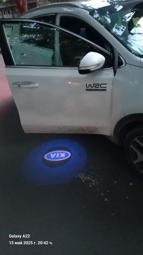 Kia Sportage PANO/ KEYLESS/ PODGREV/ NAVI, снимка 2 - Автомобили и джипове - 52714041