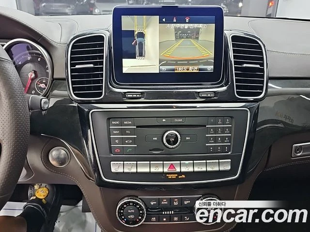 Mercedes-Benz GLS 500, снимка 14 - Автомобили и джипове - 56077593