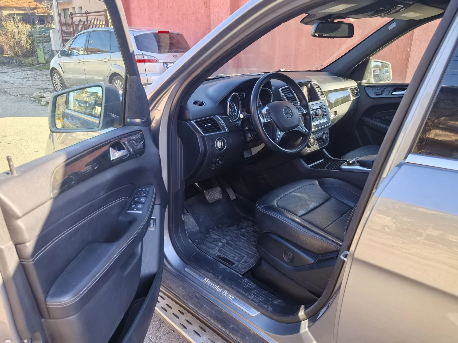 Mercedes-Benz ML 350, снимка 13 - Автомобили и джипове - 53666481