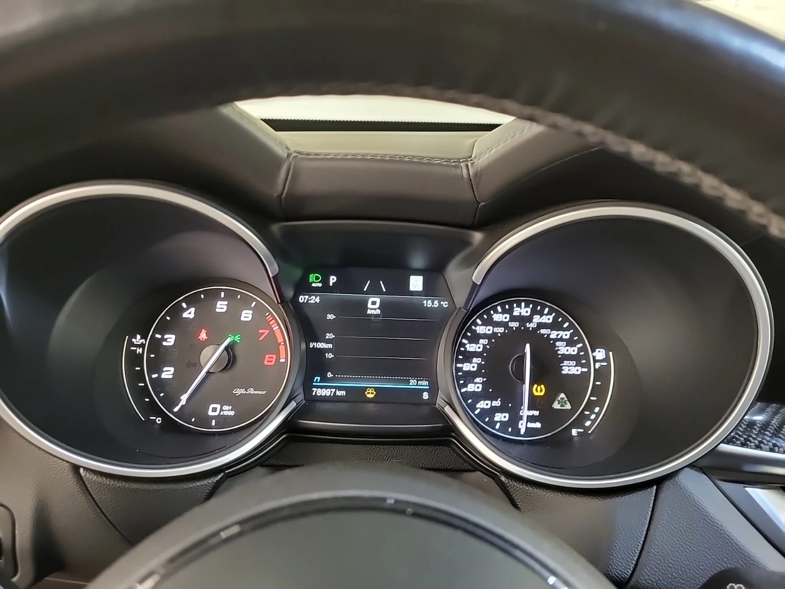 Alfa Romeo Stelvio QUADRIFOGLIO 2.9L V6 505кс, снимка 11 - Автомобили и джипове - 53775697