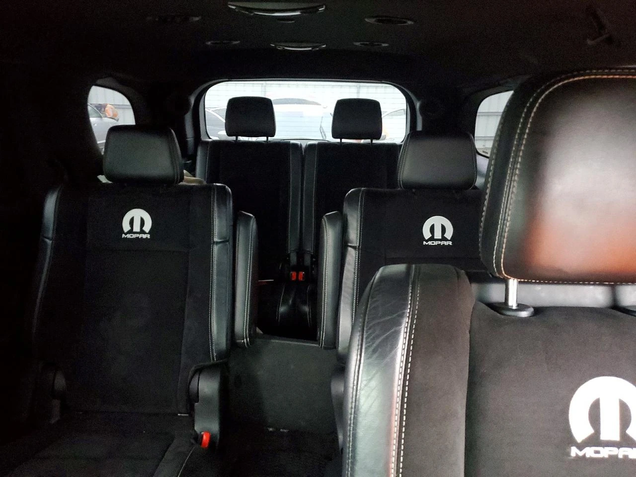 Dodge Durango SRT* 6.4* V8* AWD* KEYLESS* , снимка 10 - Автомобили и джипове - 53926625