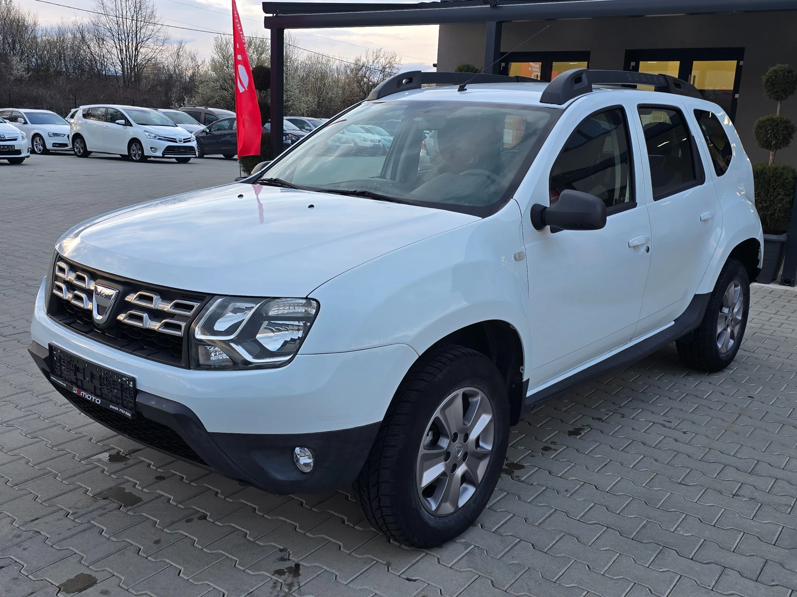 Dacia Duster 1.5DCI, 109к.с., Евро6, 2016г., снимка 6 - Автомобили и джипове - 53971075