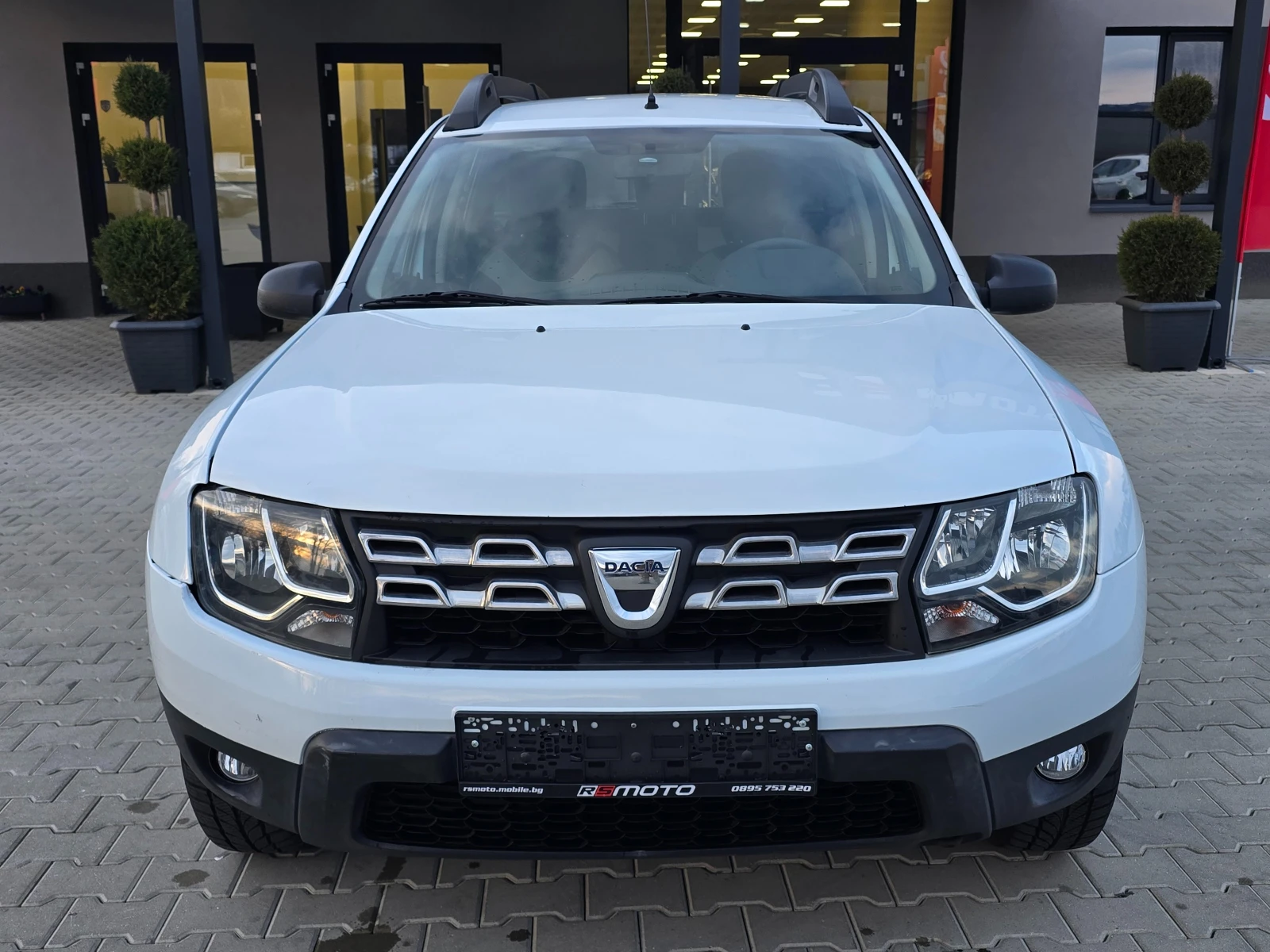 Dacia Duster 1.5DCI, 109к.с., Евро6, 2016г., снимка 7 - Автомобили и джипове - 53971075