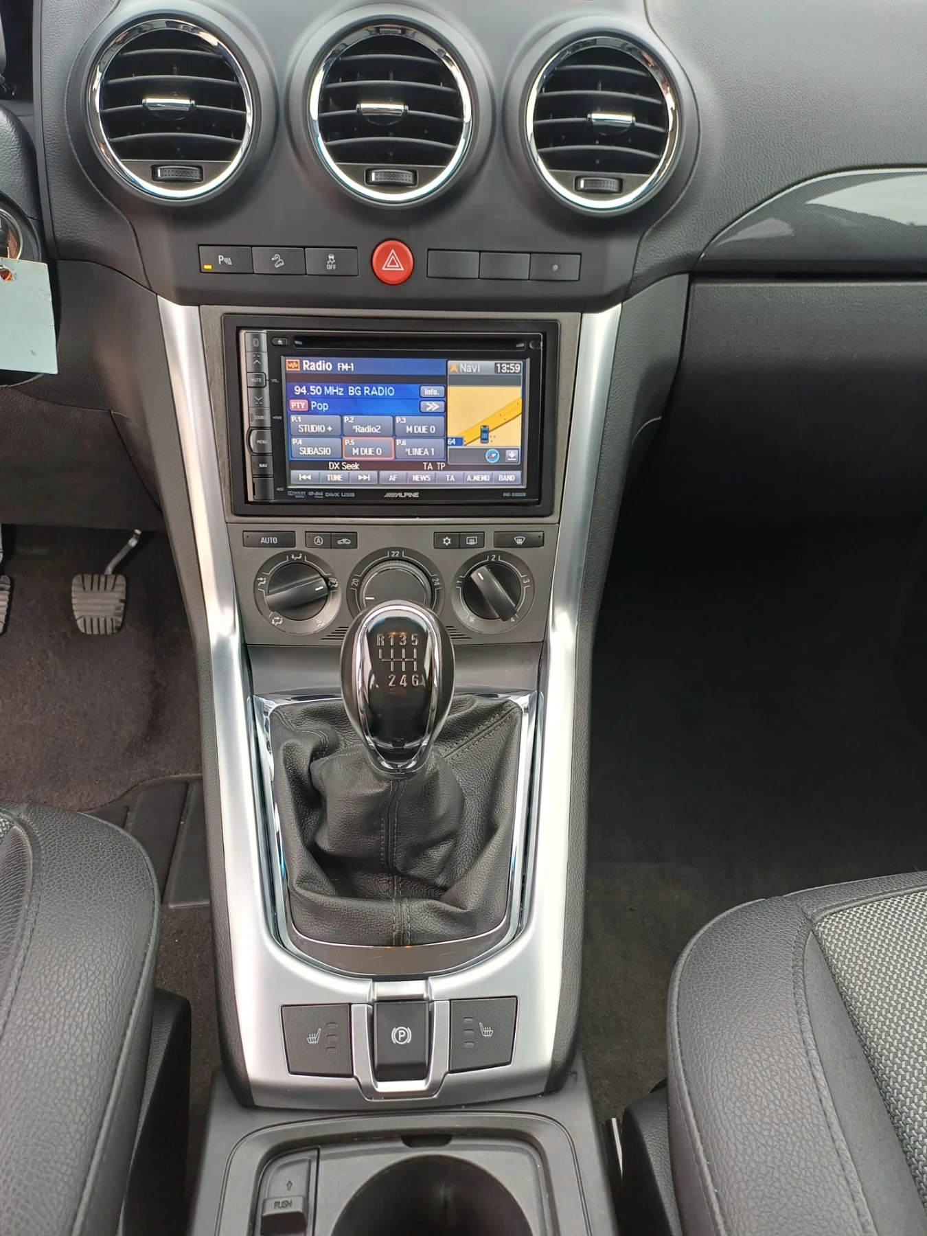 Opel Antara 2.2 163к.с. , снимка 9 - Автомобили и джипове - 54086920