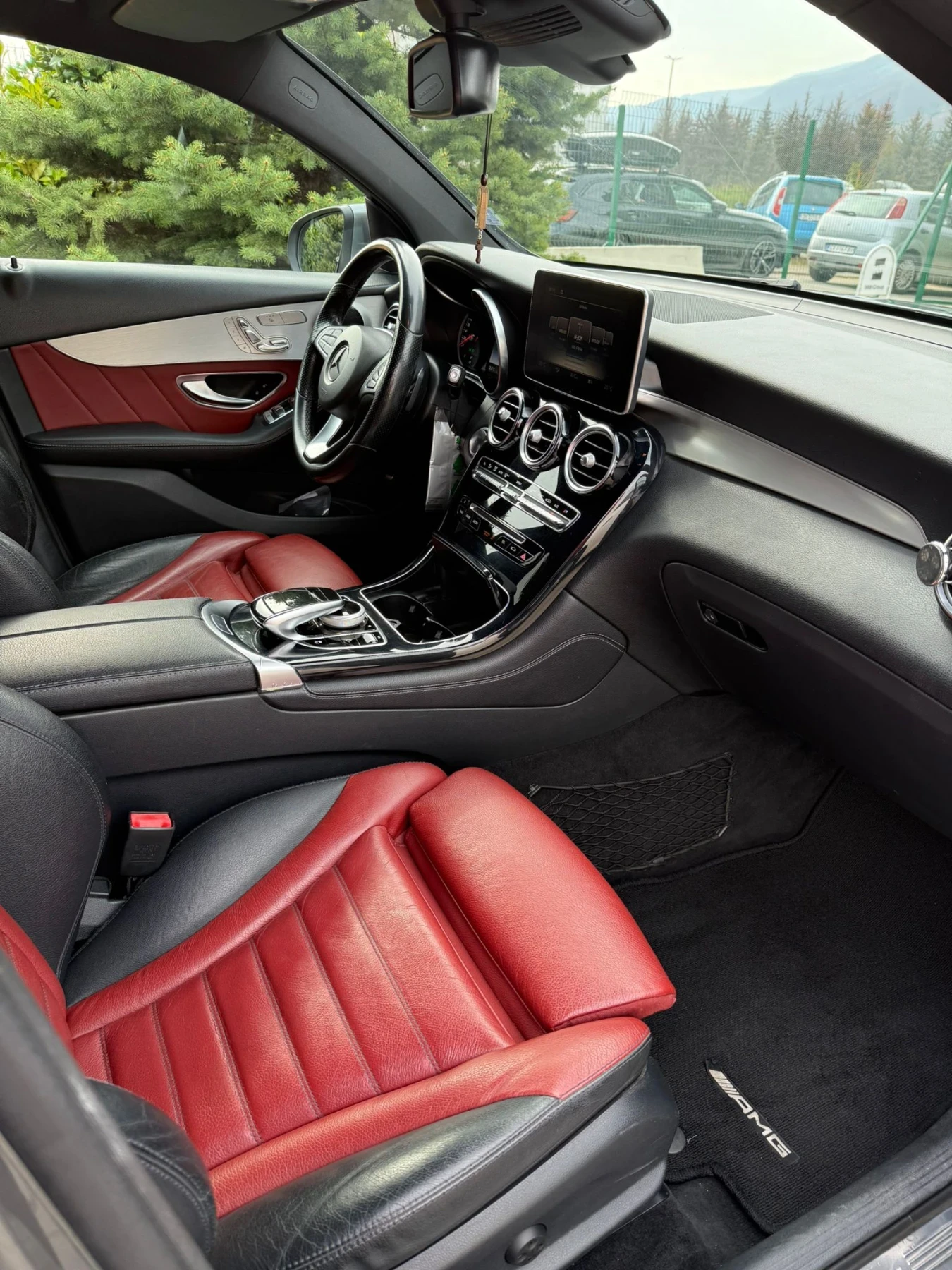 Mercedes-Benz GLC 350 Coupe, снимка 12 - Автомобили и джипове - 54195468