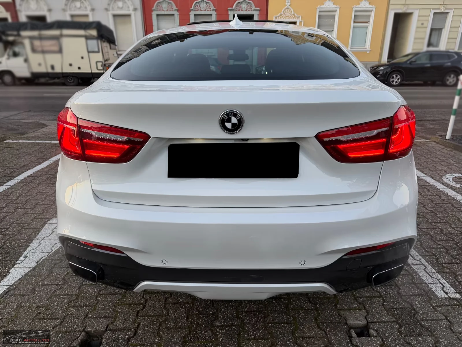 BMW X6 XDRIVE 50i/M SPORT/449HP/B&O/HUD/360/NAVI/192h, снимка 6 - Автомобили и джипове - 54220415