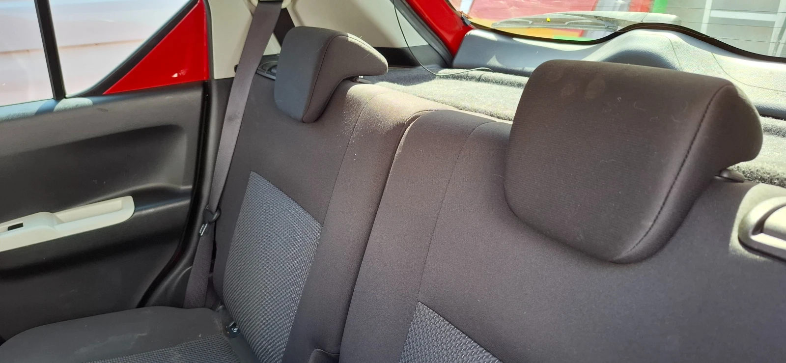 Suzuki Ignis, снимка 10 - Автомобили и джипове - 54356570