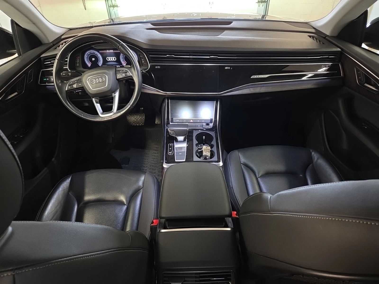Audi Q8 Premium 55 TFSI quattro, снимка 12 - Автомобили и джипове - 54425018